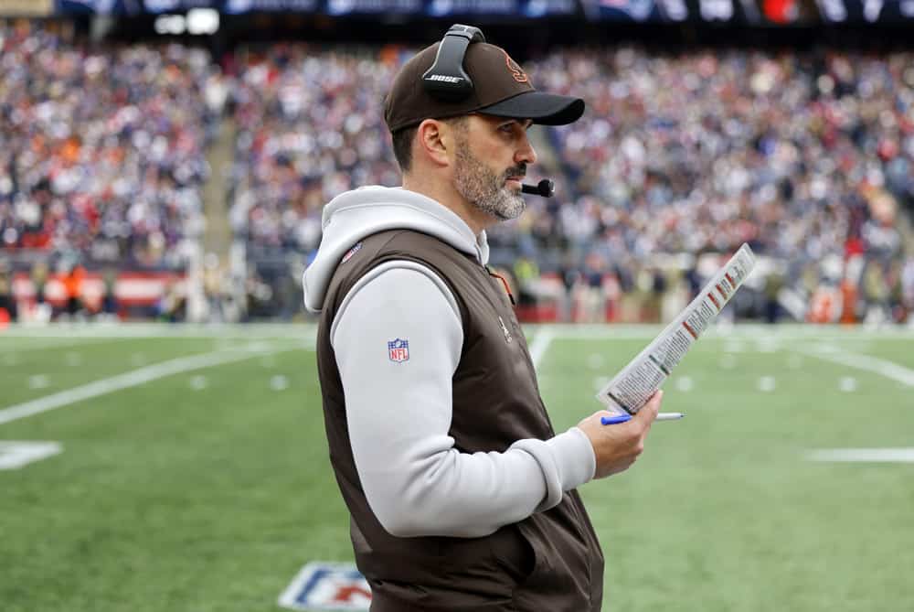 Cleveland Browns head coach Kevin Stefanski during a game between the New England Patriots and the Cleveland Browns on November 14, 2021, at Gillette Stadium in Foxborough, Massachusetts. 