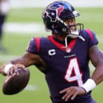 JANUARY 03: Deshaun Watson #4 of the Houston Texans participates in warmups prior to a game against the Tennessee Titans at NRG Stadium on January 03, 2021 in Houston, Texas.