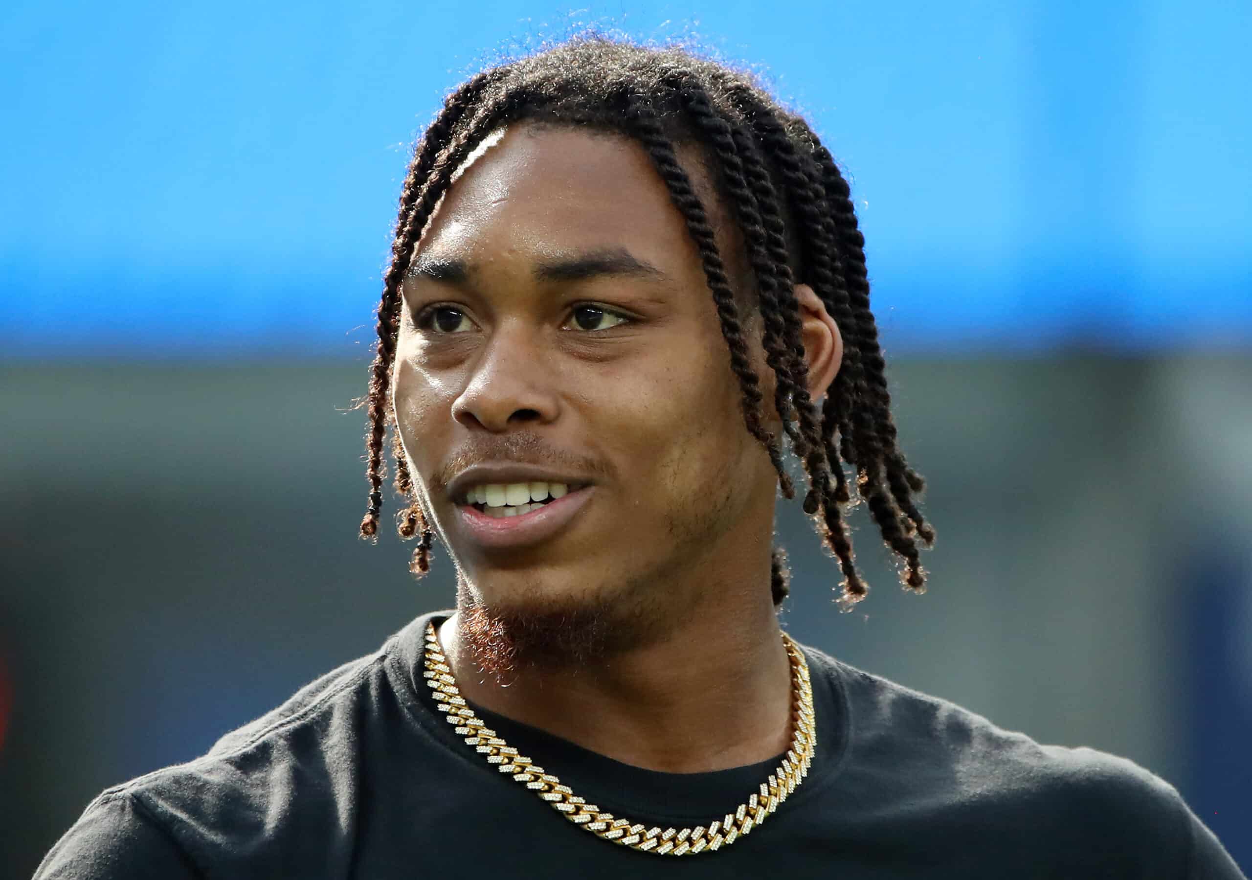  Justin Jefferson #18 of the Minnesota Vikings during pregame warm-ups prior to the game against the Los Angeles Chargers at SoFi Stadium on November 14, 2021 in Inglewood, California. 