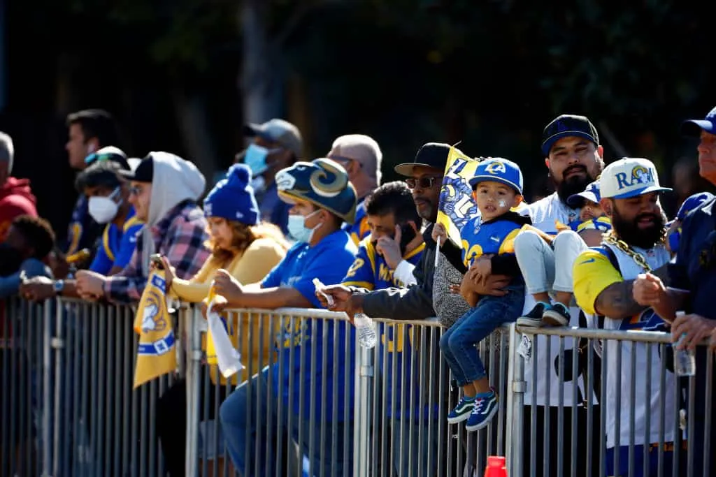 Cleveland Fans React To Rams Super Bowl Parade