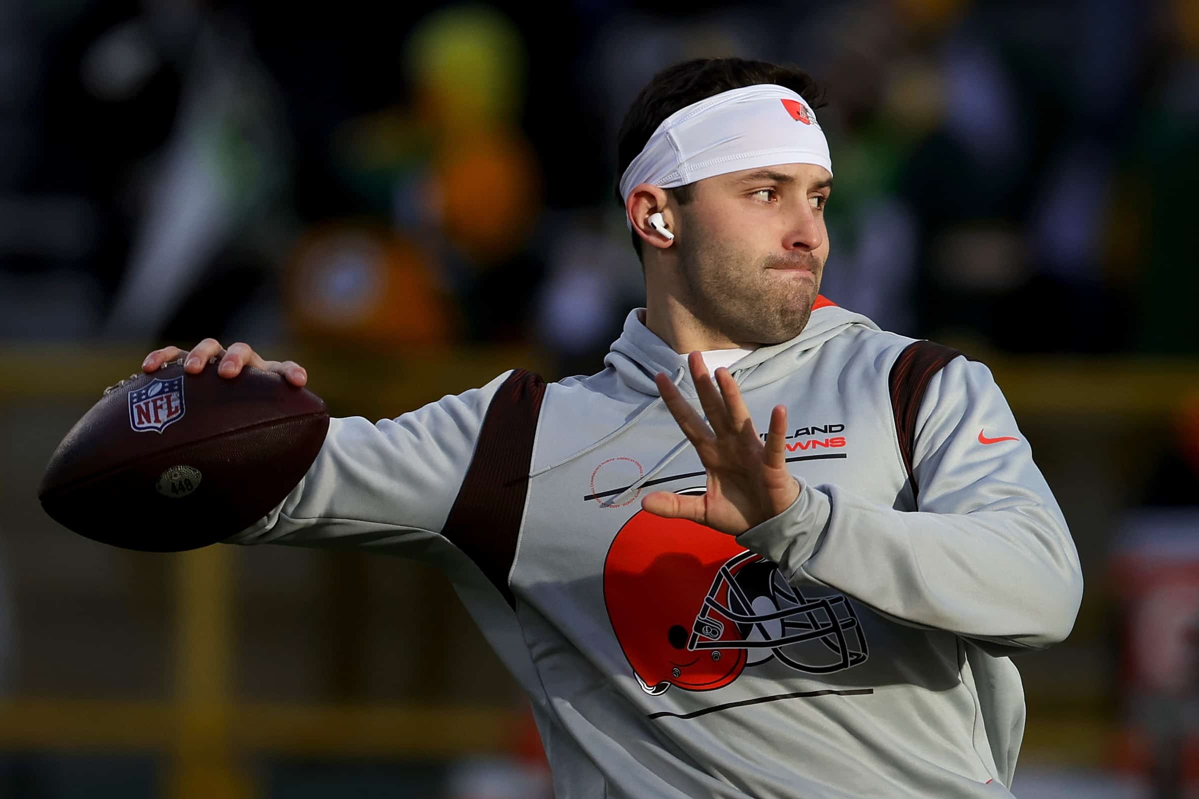 Baker Mayfield #6 of the Cleveland Browns warms up before the game against the Green Bay Packers at Lambeau Field on December 25, 2021 in Green Bay, Wisconsin.