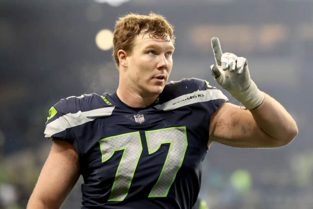 Browns Sign Center Ethan Pocic Via Free Agency