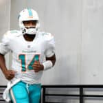 Miami Dolphins v Las Vegas Raiders