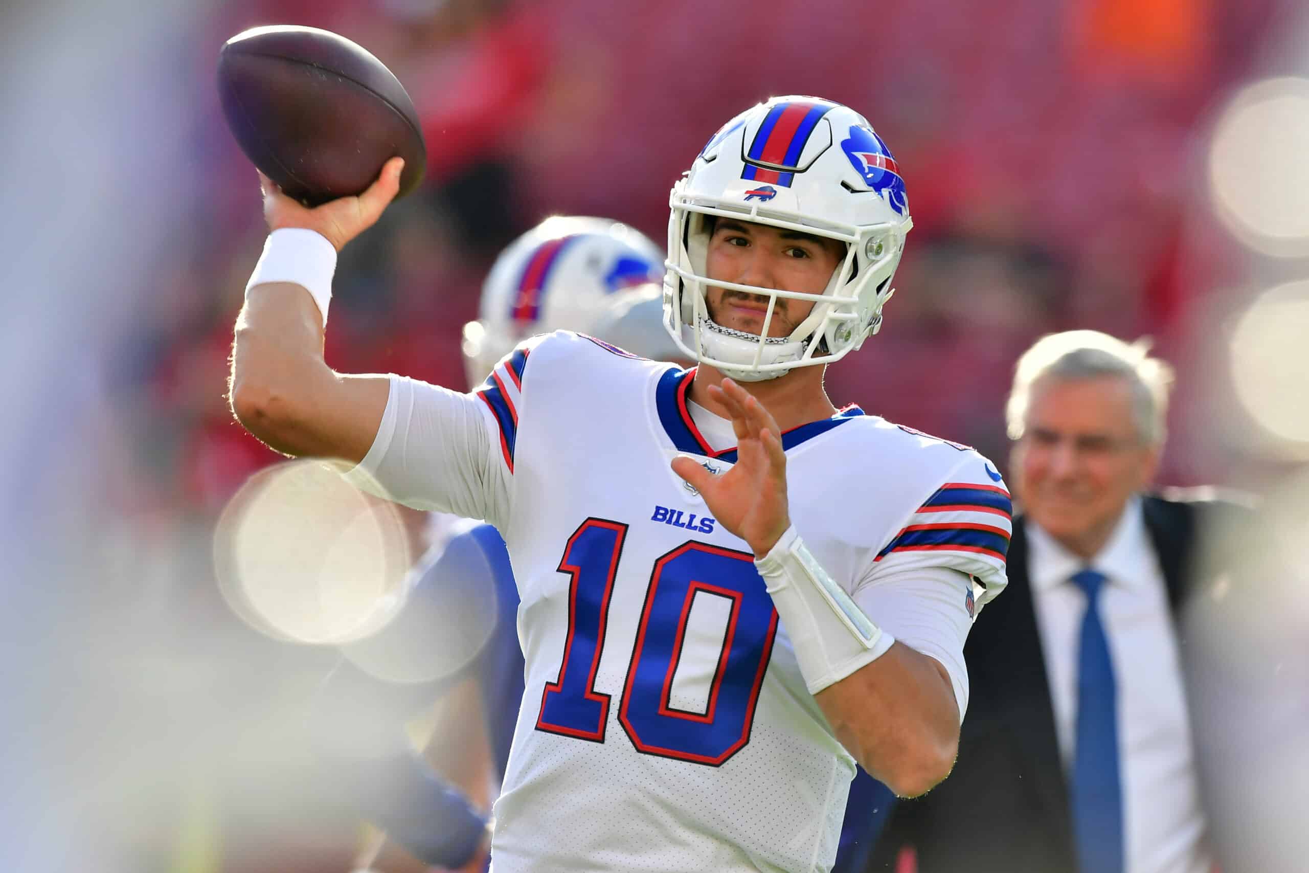 Mitchell Trubisky #10 of the Buffalo Bills warms up prior to the game against the Tampa Bay Buccaneers at Raymond James Stadium on December 12, 2021 in Tampa, Florida.