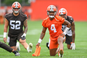 Deshaun Watson #4 of the Cleveland Browns stretches during the Cleveland Browns mandatory minicamp at CrossCountry Mortgage Campus on June 14, 2022 in Berea, Ohio.