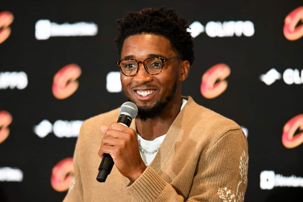Donovan Mitchell Led The Cheers For Browns