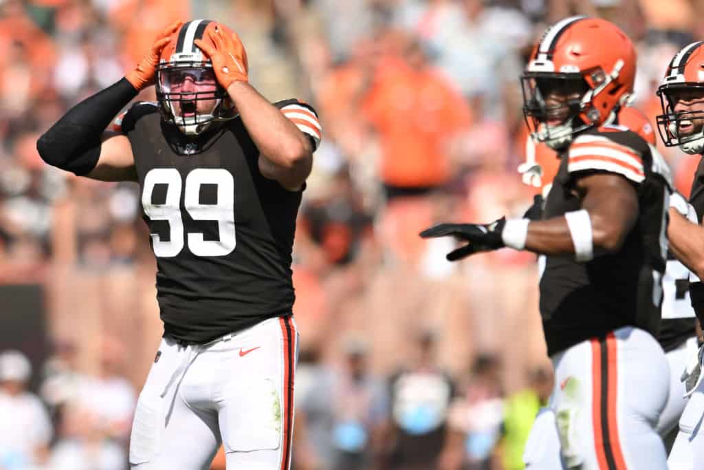 New York Jets v Cleveland Browns