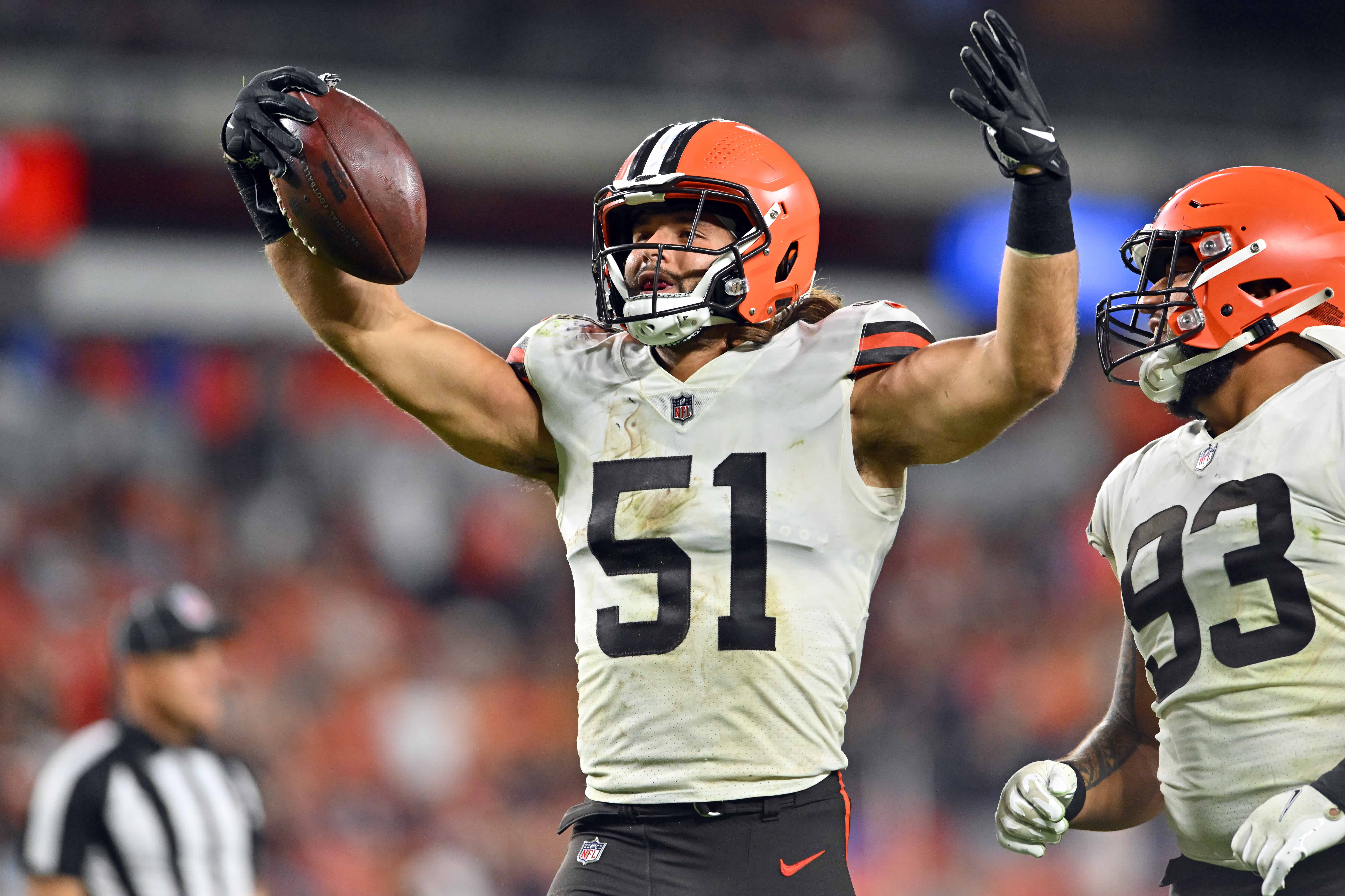 Linebacker Jordan Kunaszyk #51 of the Cleveland Browns celebrates after recovering a fumble for a turnover during the fourth quarter of a preseason game against the Chicago Bears at FirstEnergy Stadium on August 27, 2022 in Cleveland, Ohio. The Bears defeated the Browns 21-20. 