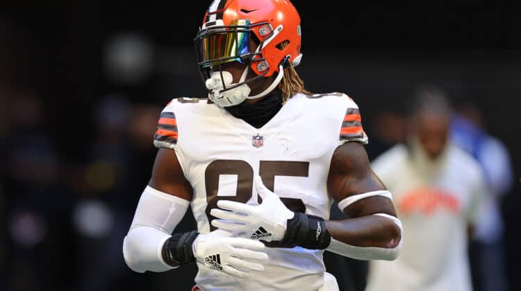 Cleveland Browns tight end David Njoku