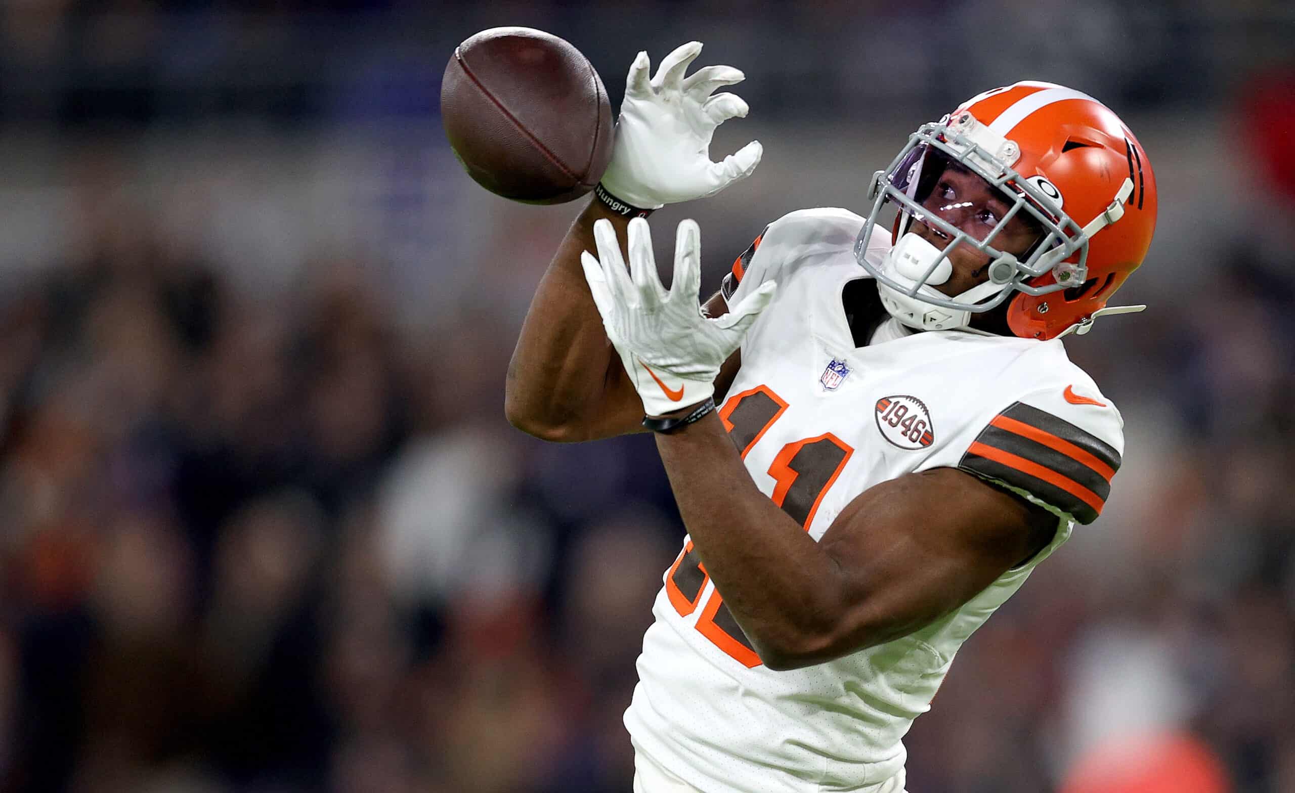 Donovan Peoples-Jones #11 of the Cleveland Browns misses a pass in the first quarter during a game against the Baltimore Ravens at M&T Bank Stadium on November 28, 2021 in Baltimore, Maryland.