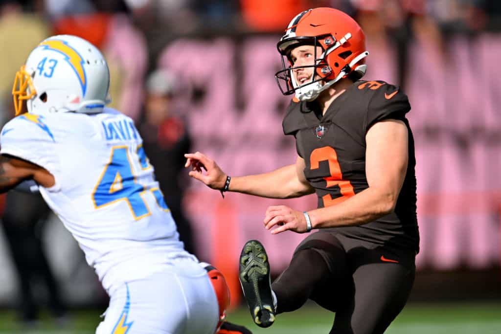 Los Angeles Chargers v Cleveland Browns