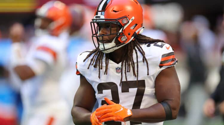 Kareem Hunt #27 of the Cleveland Browns warms up before the game against the Atlanta Falcons at Mercedes-Benz Stadium on October 02, 2022 in Atlanta, Georgia.