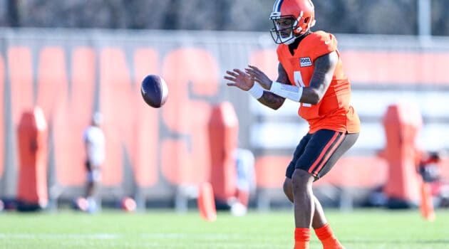 Deshaun Watson #4 of the Cleveland Browns runs a drill during a practice at CrossCountry Mortgage Campus on November 23, 2022 in Berea, Ohio.