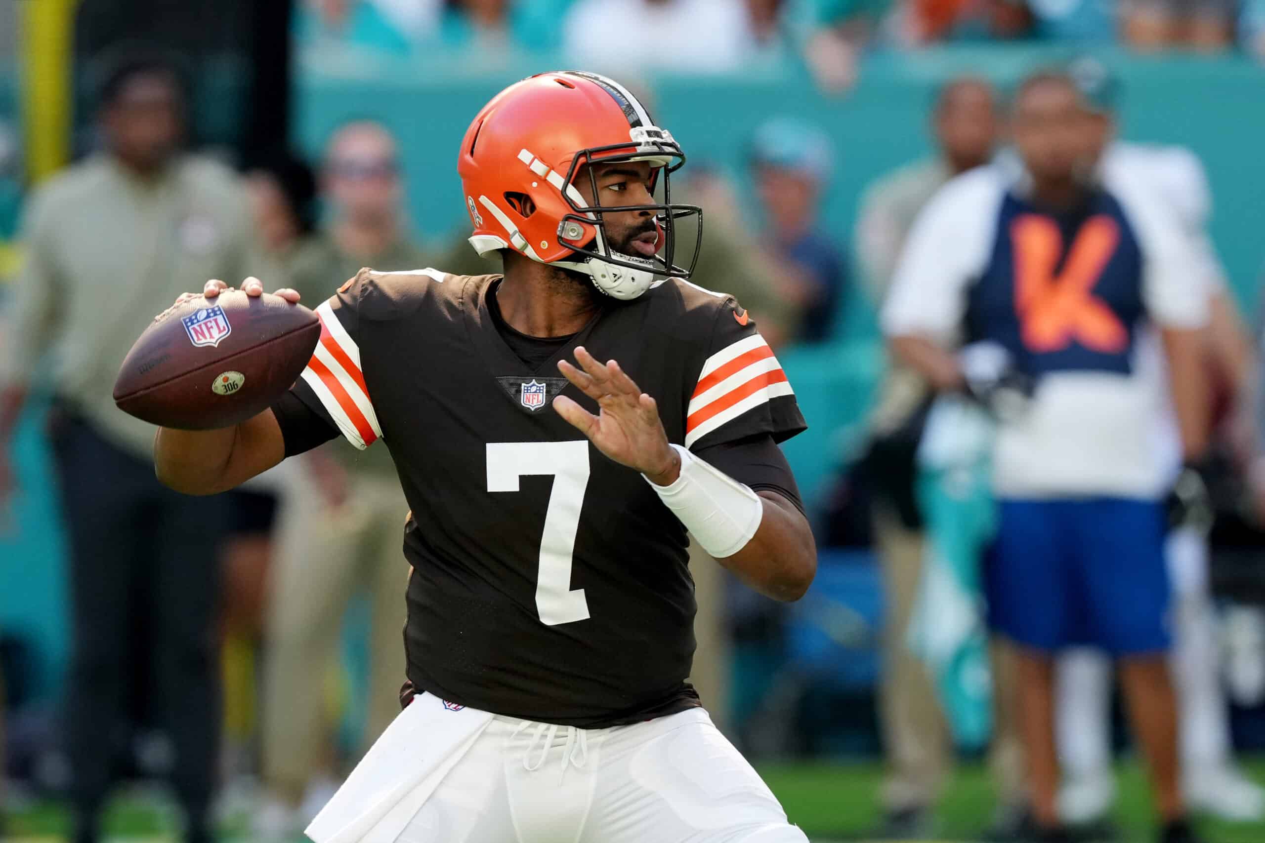 Jacoby Brissett #7 of the Cleveland Browns drops back to pass in the first quarter of the game against the Miami Dolphins at Hard Rock Stadium on November 13, 2022 in Miami Gardens, Florida. 