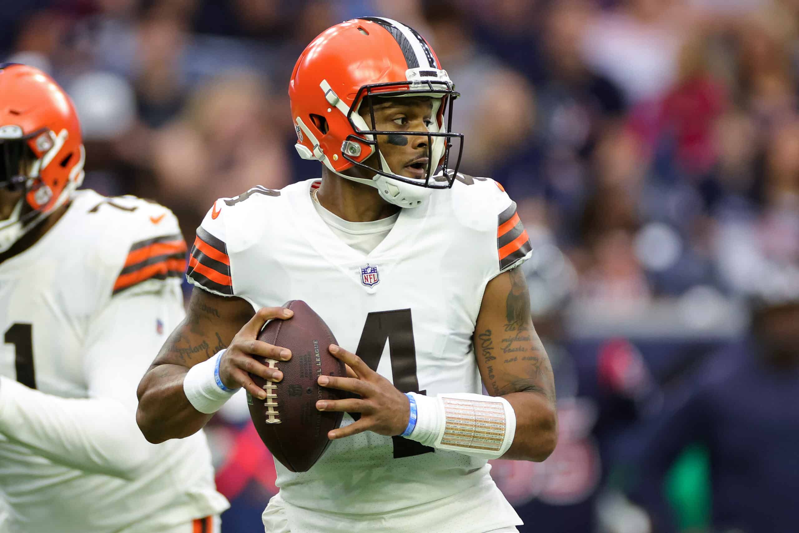 Deshaun Watson #4 of the Cleveland Browns attempts a pass during the first quarter against the Houston Texans at NRG Stadium on December 04, 2022 in Houston, Texas.