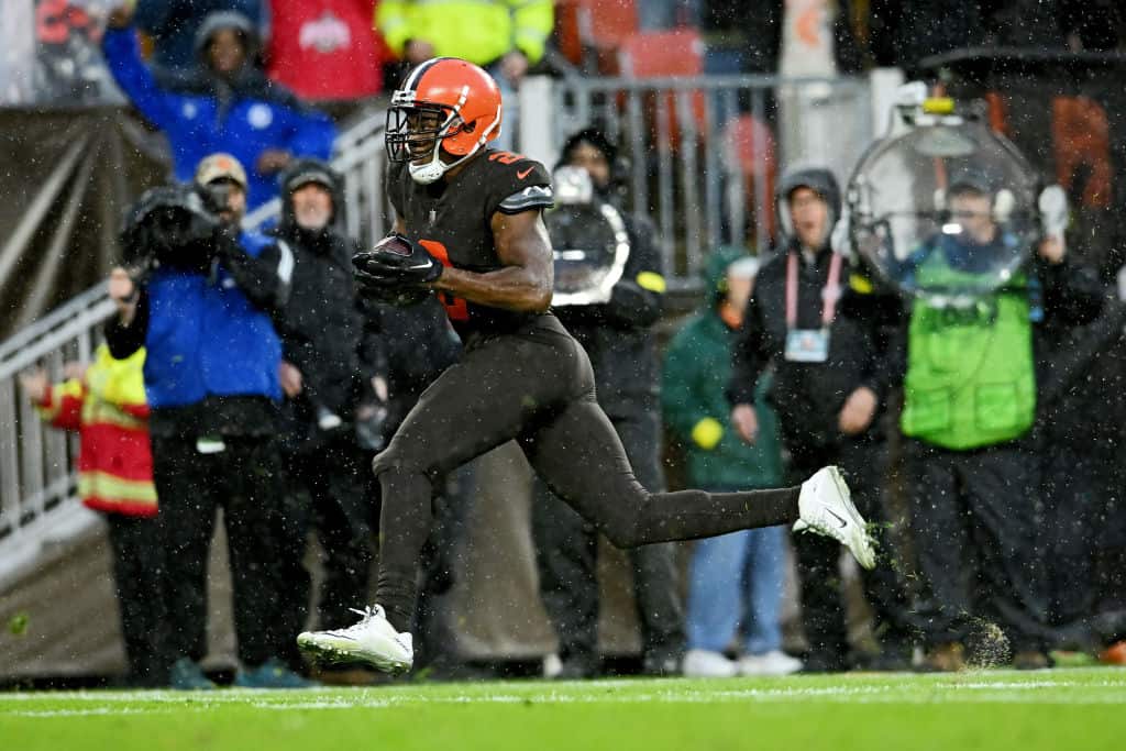 CLEVELAND, OHIO - NOVEMBER 27: Amari Cooper #2 of the Cleveland Browns runs with the ball during overtime against the Tampa Bay Buccaneers at FirstEnergy Stadium on November 27, 2022 in Cleveland, Ohio.