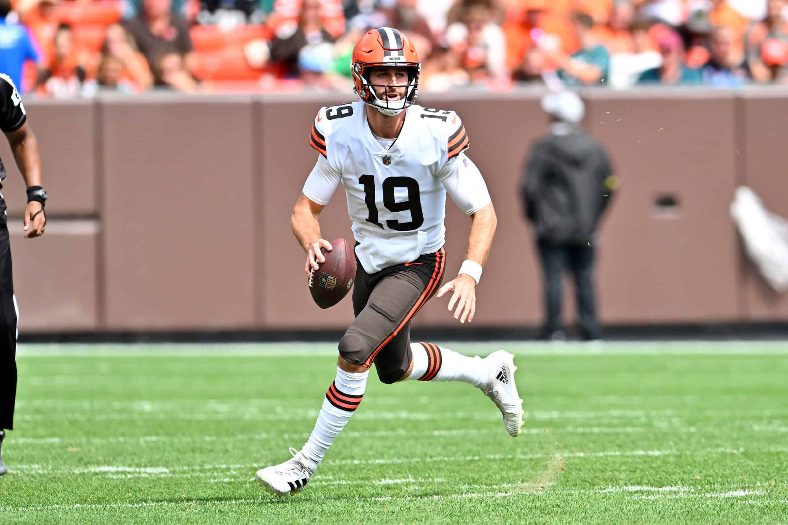 CLEVELAND, OHIO - AUGUST 21: Quarterback Josh Rosen #19 of the Cleveland Browns scrambles out of the pocket during the third quarter of a preseason game against the Philadelphia Eagles at FirstEnergy Stadium on August 21, 2022 in Cleveland, Ohio. The Eagles defeated the Browns 21-20. 