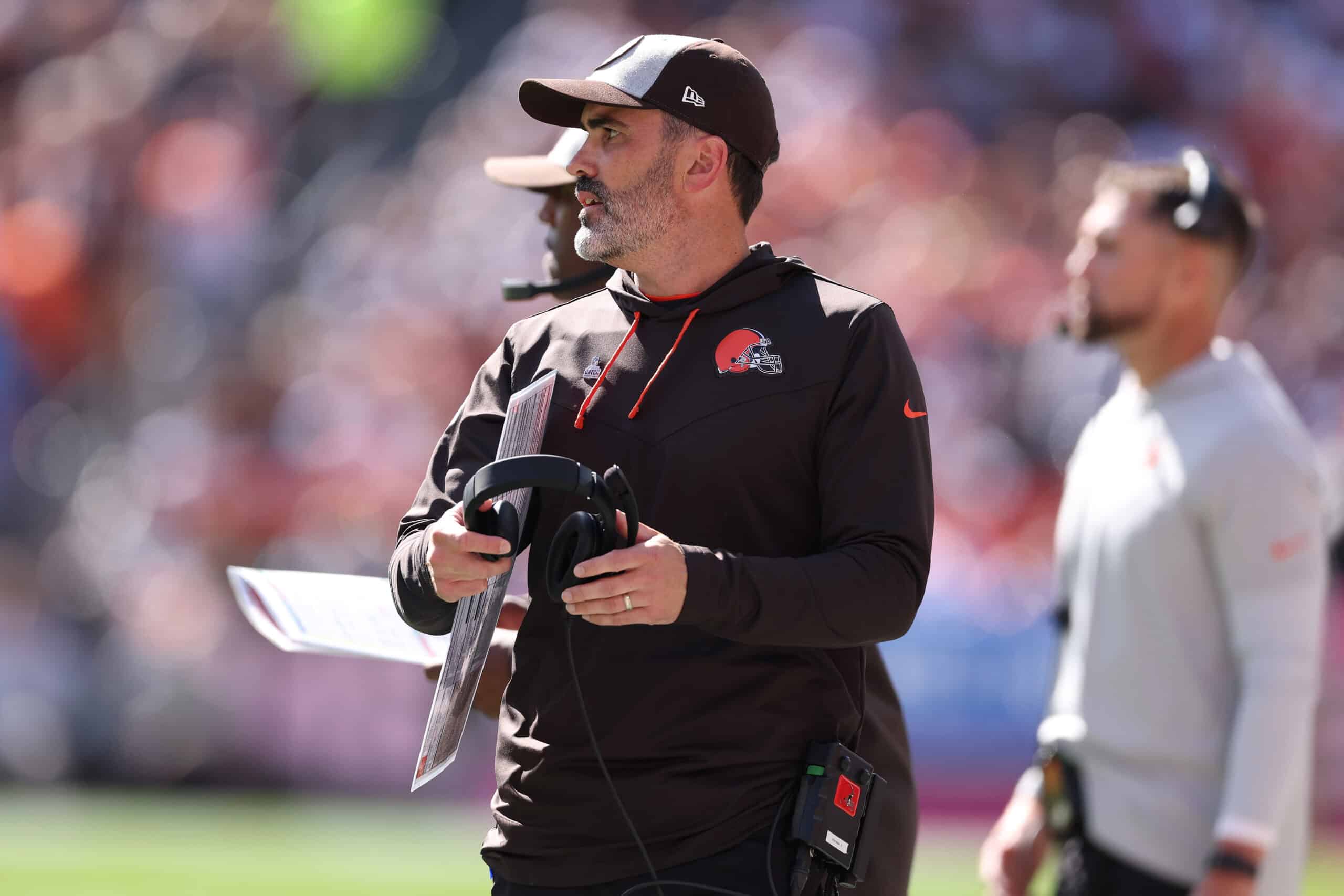 Head coach Kevin Stefanski of the Cleveland Browns watches his team during the second quarter against the Los Angeles Chargers at FirstEnergy Stadium on October 09, 2022 in Cleveland, Ohio.