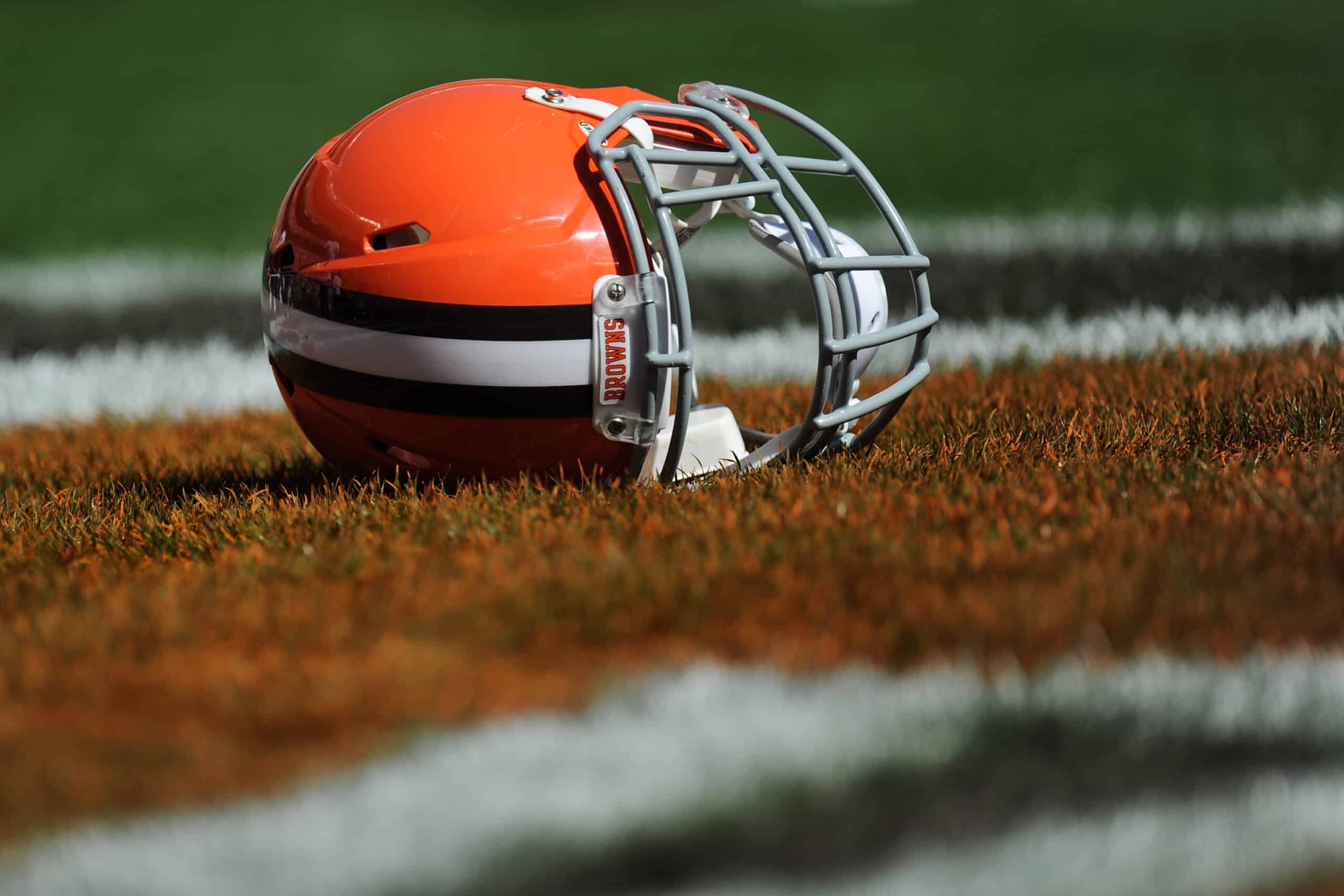 Browns Make 2 New Signings Official