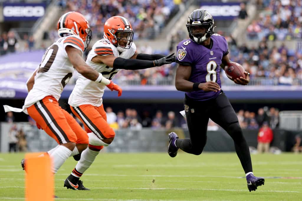 Lamar Jackson #8 of the Baltimore Ravens runs the ball during the second half against the Cleveland Browns at M&T Bank Stadium on October 23, 2022 in Baltimore, Maryland.