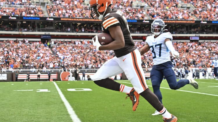 Amari Cooper #2 of the Cleveland Browns steps out of bounds during the first half in the game against the Tennessee Titans at Cleveland Browns Stadium on September 24, 2023 in Cleveland, Ohio.