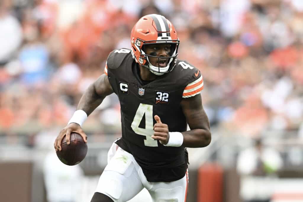 Analysts Discuss Impact of A Poor Week 6 Deshaun Watson Game