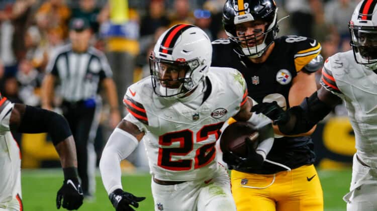 Grant Delpit #22 of the Cleveland Browns recovers a fumble against the Pittsburgh Steelers during the first quarter at Acrisure Stadium on September 18, 2023 in Pittsburgh, Pennsylvania.