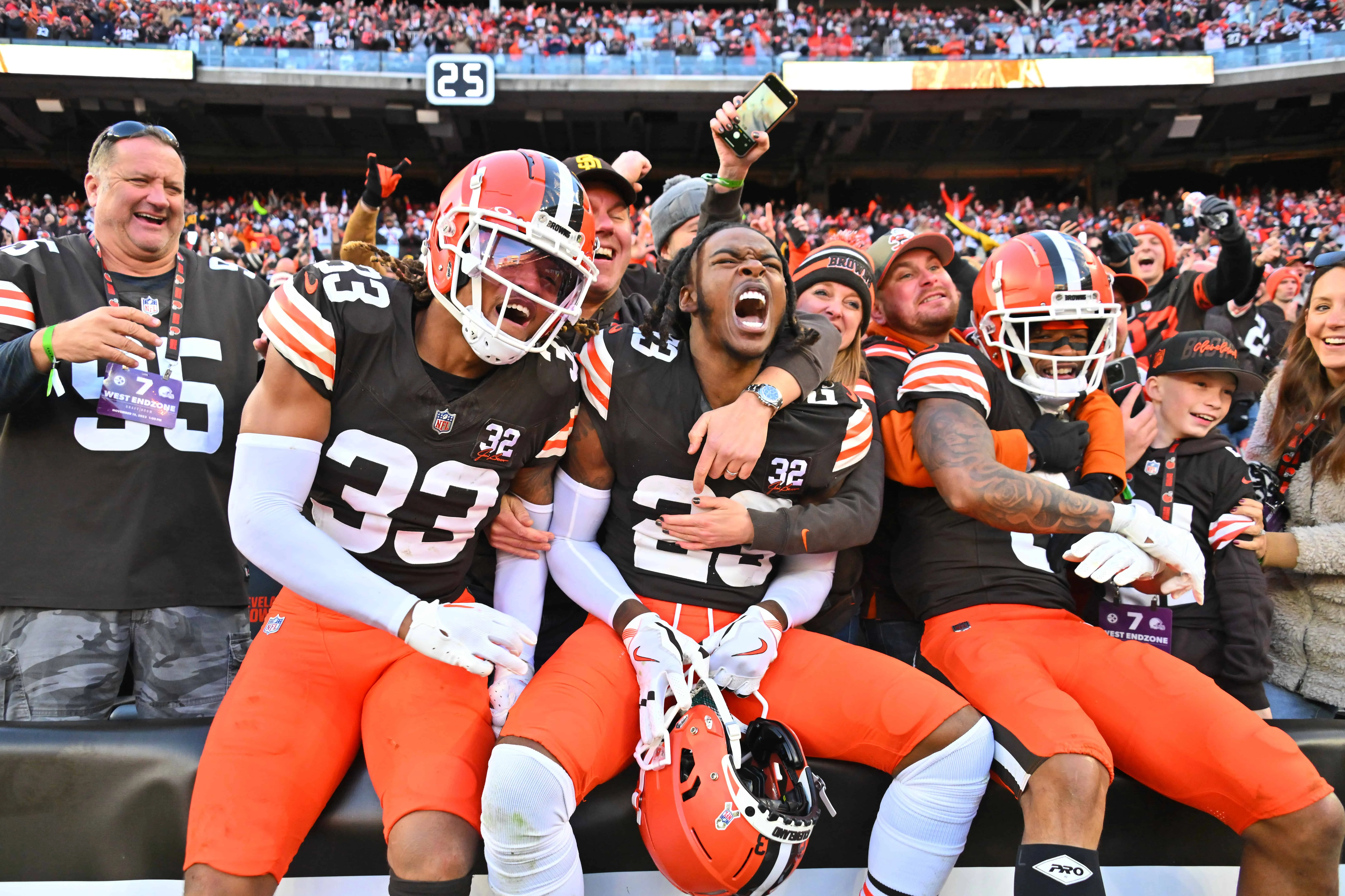 Studs And Duds From Browns’ Big Win Over Steelers