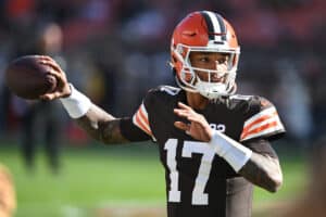 Dorian Thompson-Robinson #17 of the Cleveland Browns warms up before the game against the Pittsburgh Steelers at Cleveland Browns Stadium on November 19, 2023 in Cleveland, Ohio.