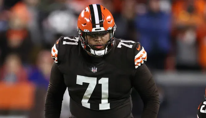 Kevin Stefanski Offers An Update On Jedrick Wills Injury Scare