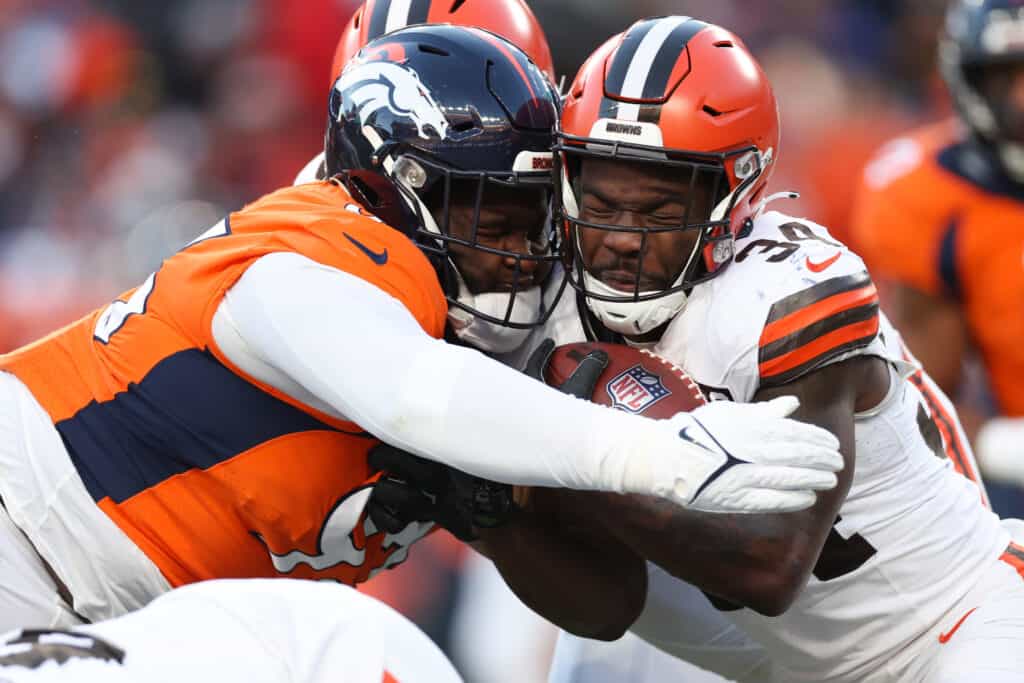 Browns Fans React to Team’s Loss to the Broncos In Week 12
