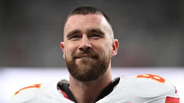 LAS VEGAS, NEVADA - NOVEMBER 26: Travis Kelce #87 of the Kansas City Chiefs warms up prior to a game against the Las Vegas Raiders at Allegiant Stadium on November 26, 2023 in Las Vegas, Nevada.