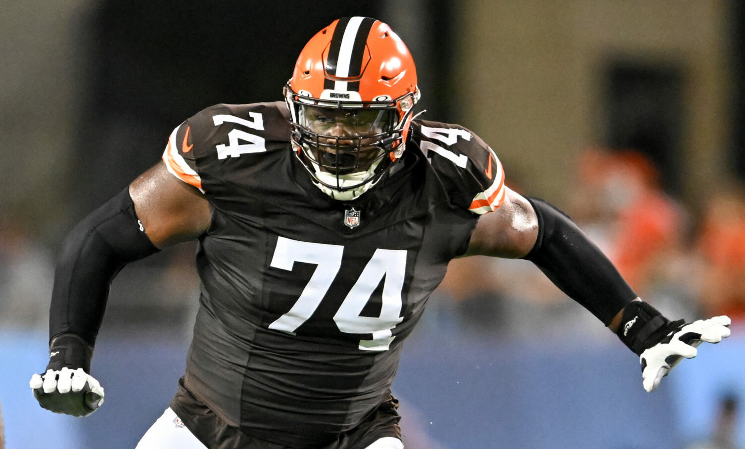 Cleveland Browns offensive lineman Dawand Jones