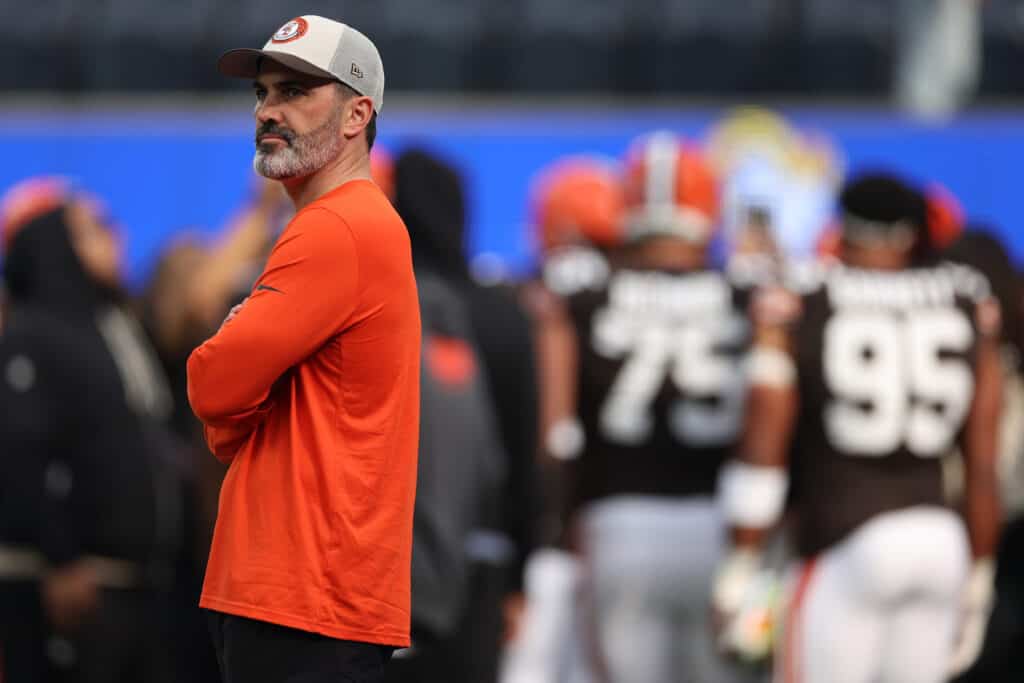 Kevin Stefanski Explains Why He Won’t Name a Starting QB Friday
