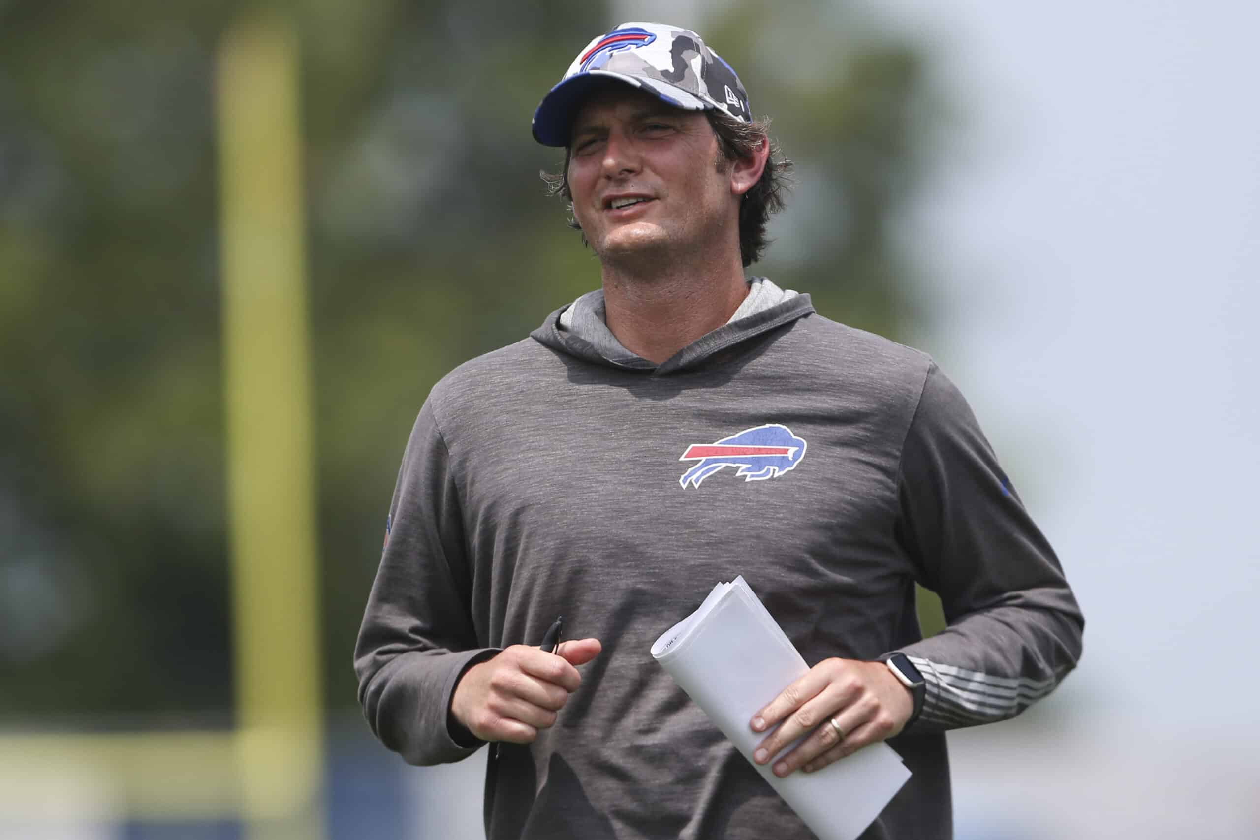 Cleveland Browns offensive coordinator Ken Dorsey