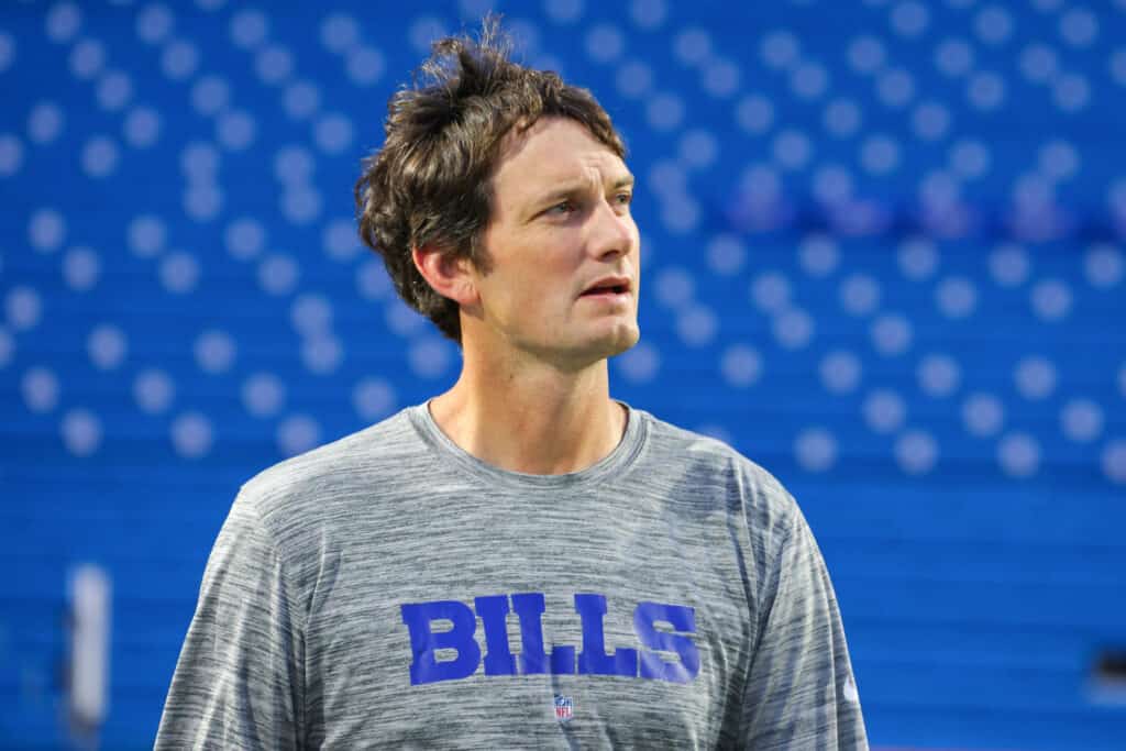 Browns Interview Former QB for OC Opening