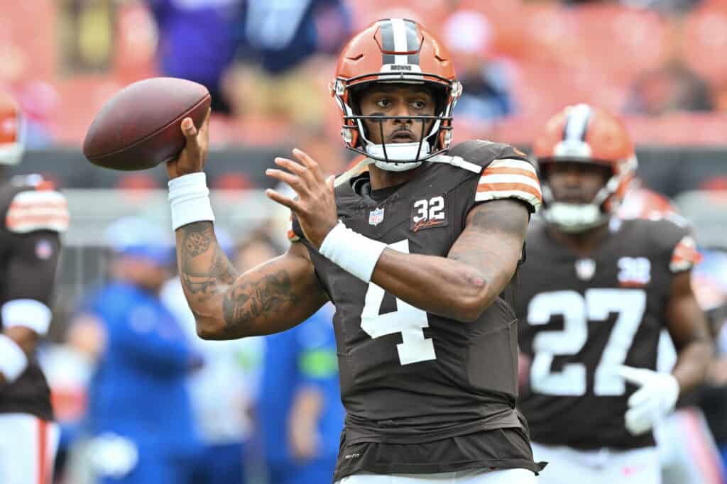 CLEVELAND, OHIO - SEPTEMBER 24: Deshaun Watson #4 of the Cleveland Browns warms up before the game against the Tennessee Titans at Cleveland Browns Stadium on September 24, 2023 in Cleveland, Ohio