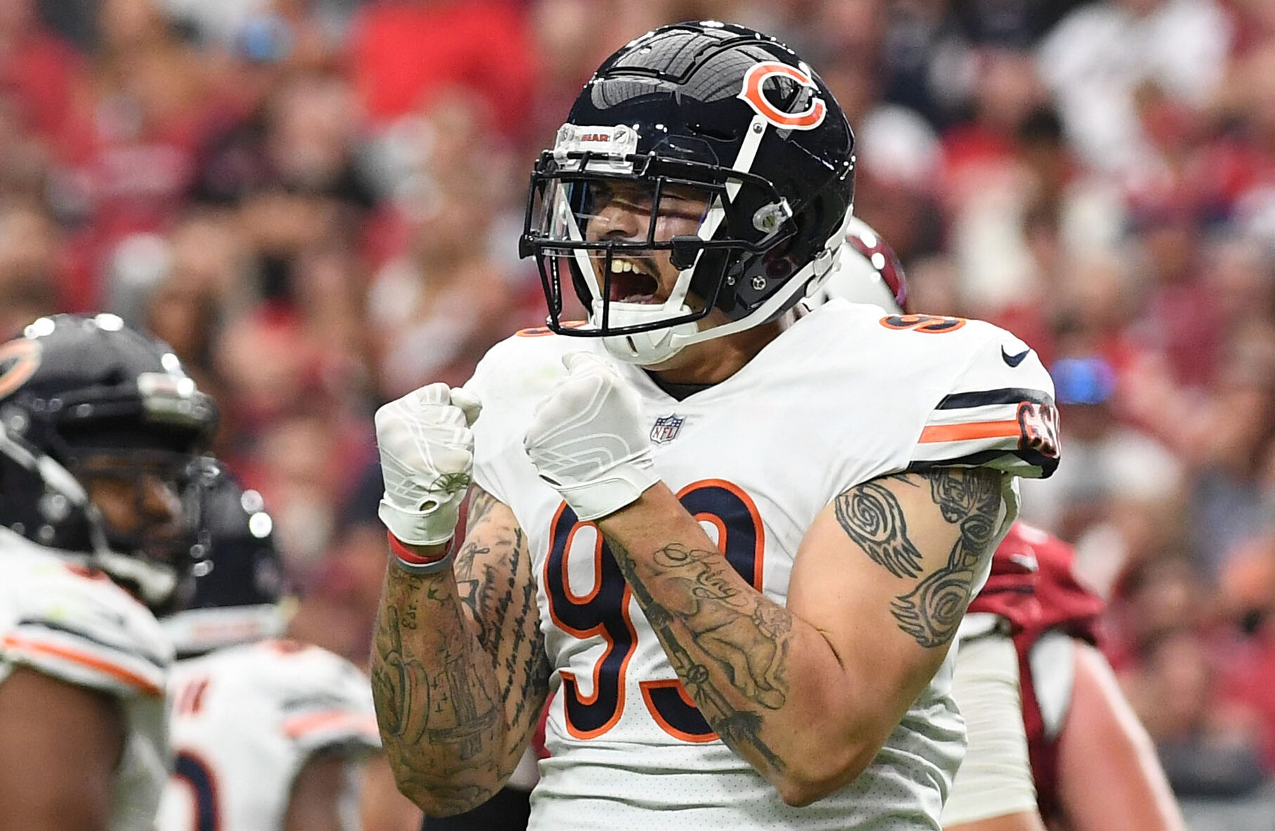 Free-Agent pass rusher Aaron Lynch