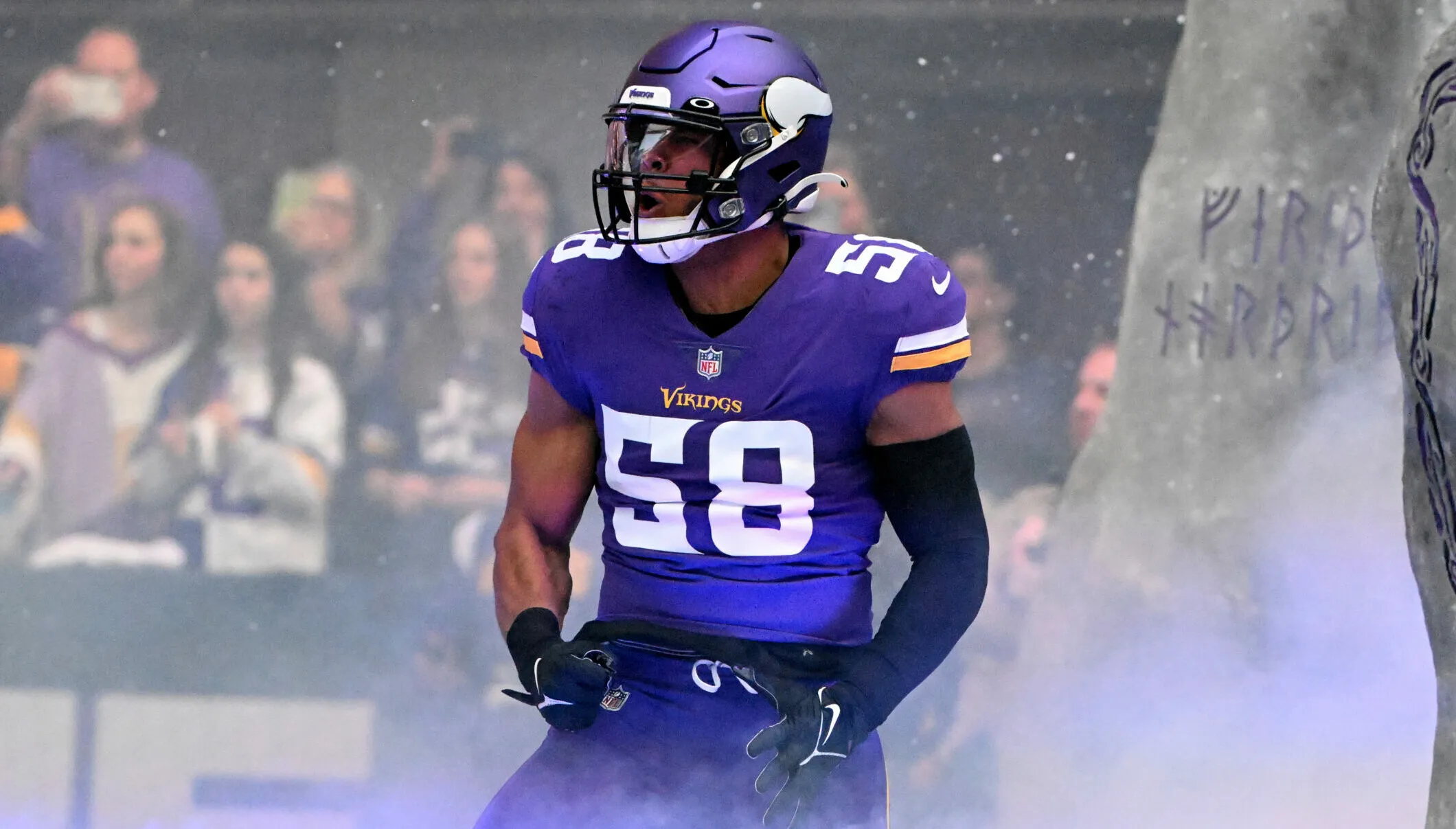 Jordan Hicks Shares Simple Message Before First Preseason Game