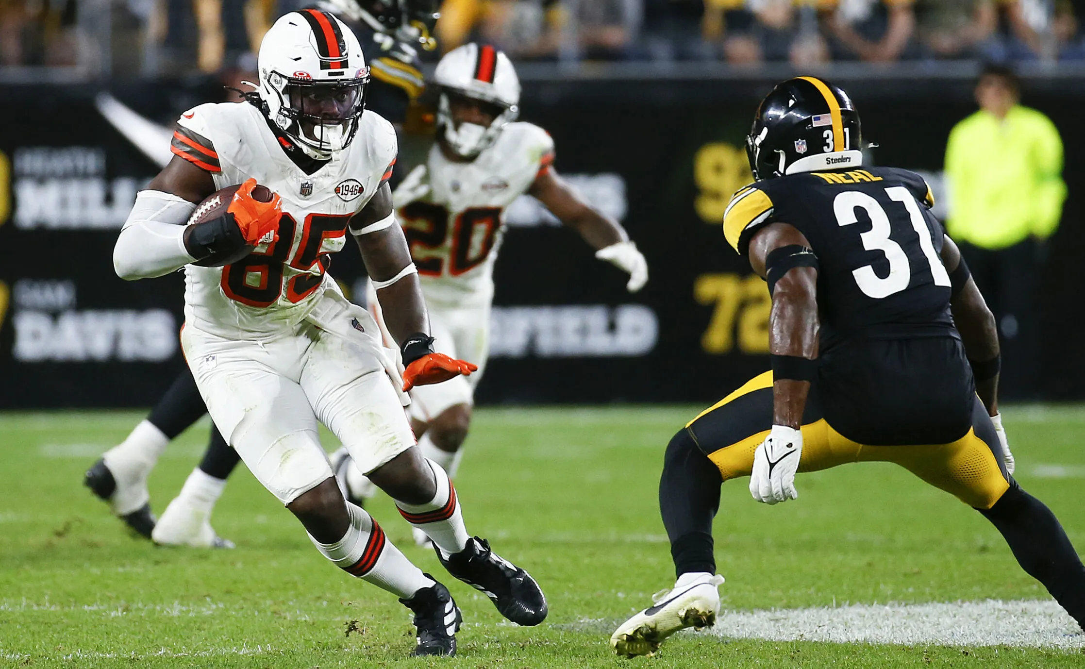 David Njoku Admits He ‘Can’t Stand’ AFC North Rival