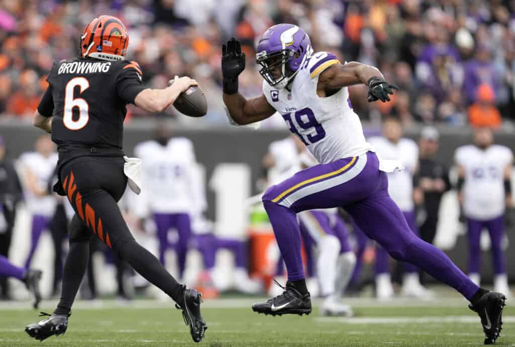 Analyst Thinks Browns Will Make A Splash For Top Defender