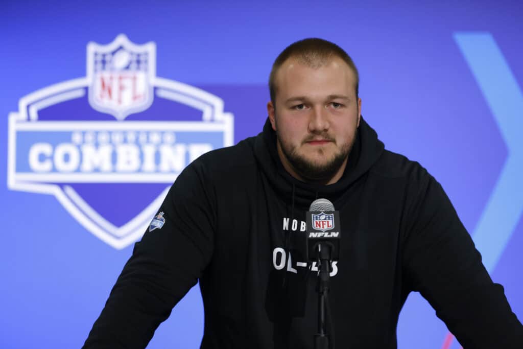 Browns Have Reportedly Shown Interest In Offensive Lineman