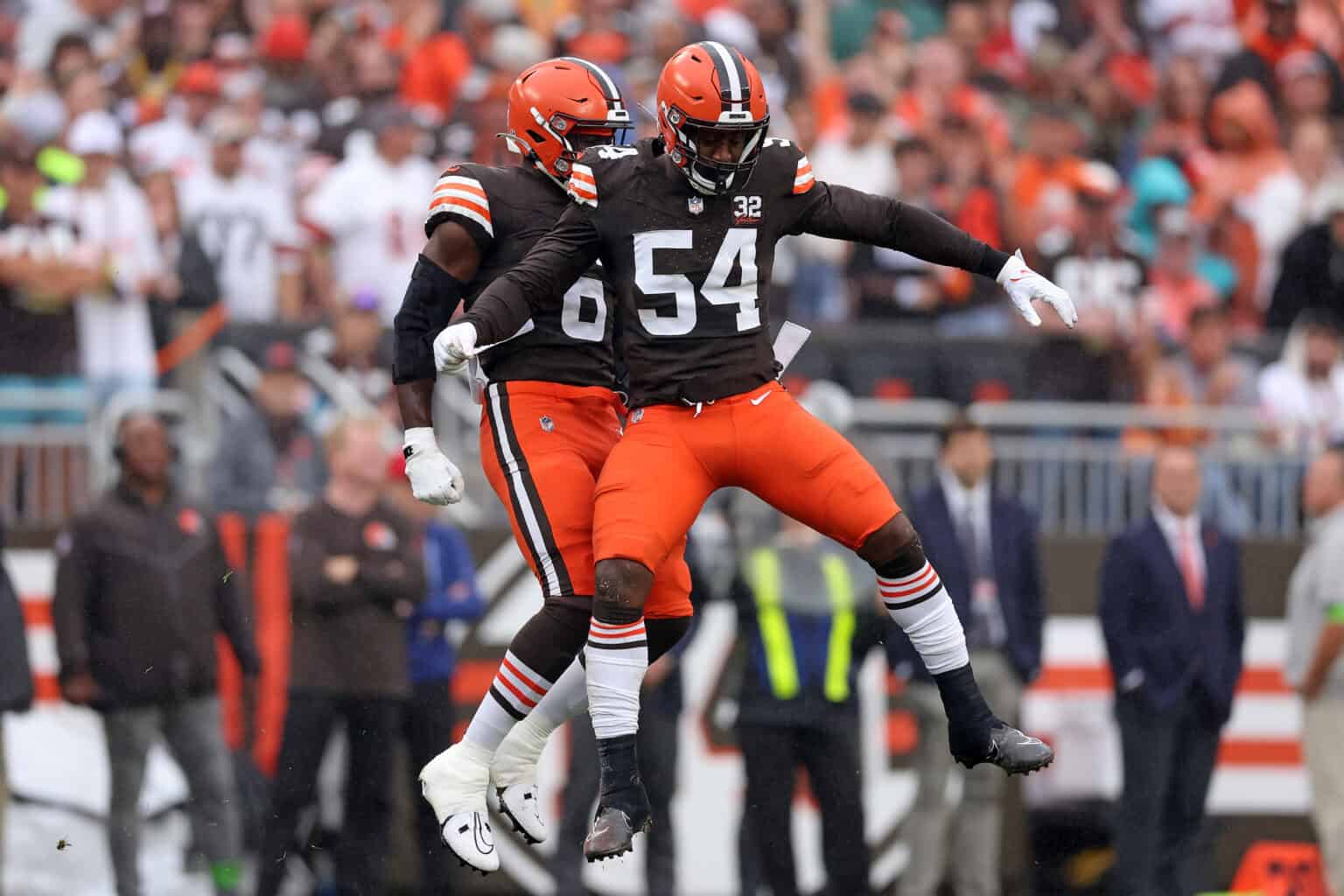 Cleveland Browns DE Ogbo Okoronkwo