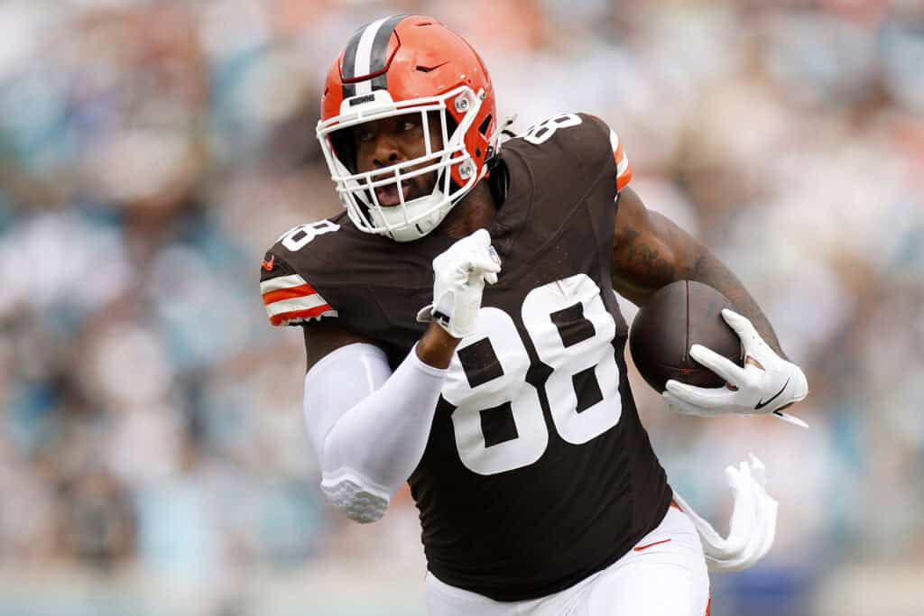 Browns Need More Production Out Of TE Position Against Giants