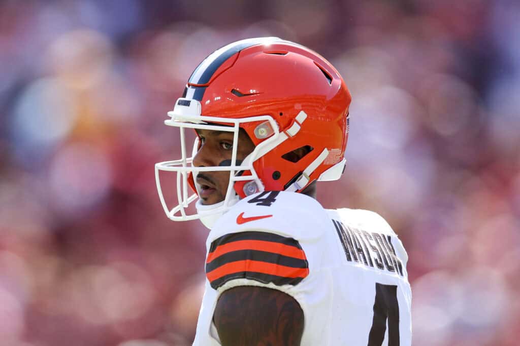 NFL Executive Predicts Bleak Future For Deshaun Watson