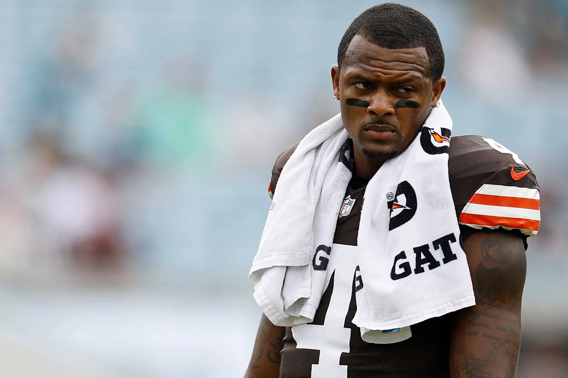 Browns Given Grim Outlook About Deshaun Watson’s Contract