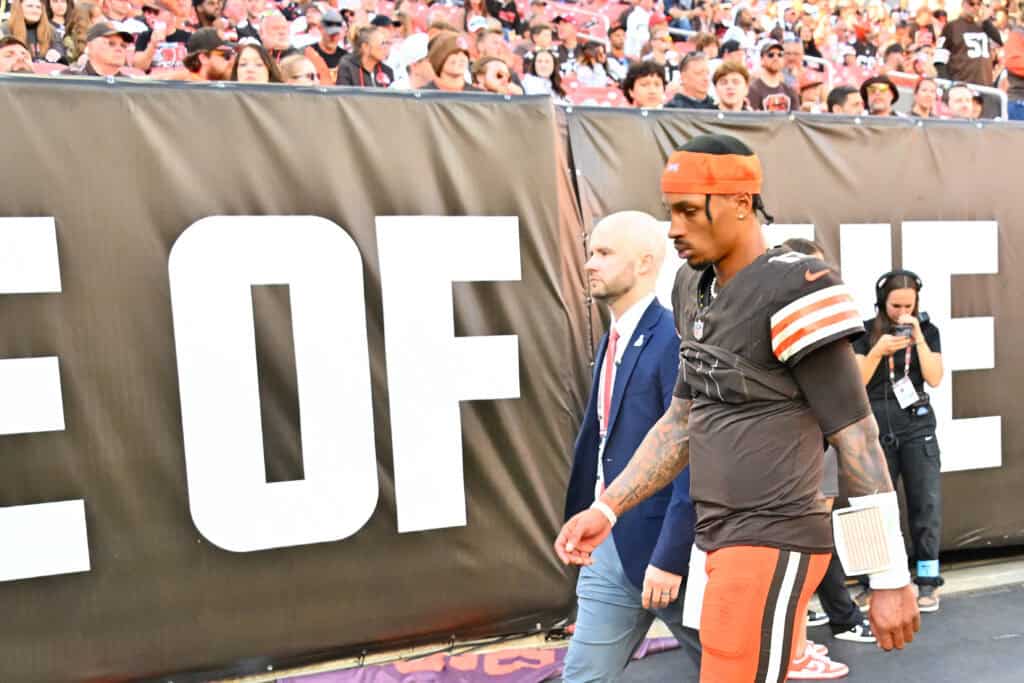 Details Emerge About Dorian Thompson-Robinson’s Injury