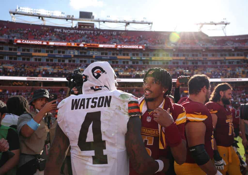 Analyst Makes Bold Statement In Comparing Jayden Daniels To Deshaun Watson