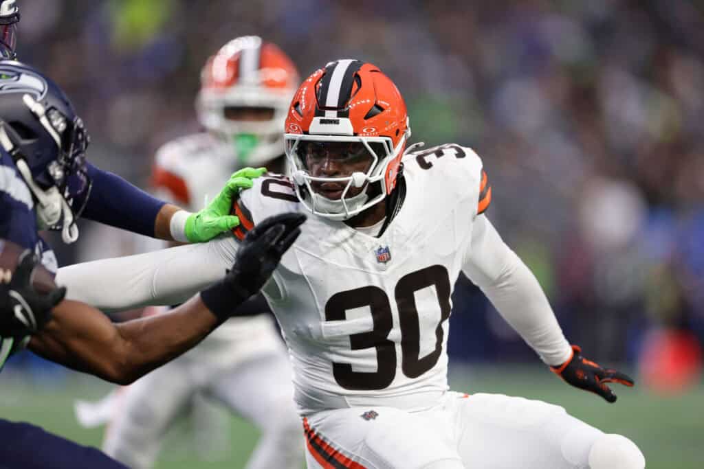 Devin Bush Reveals Why He Re-Signed With Browns