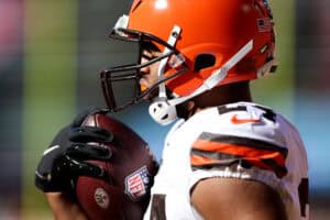 LANDOVER, MARYLAND - JANUARY 01: Nick Chubb #24 of the Cleveland Browns warms up before playing against the Washington Commanders at FedExField on January 01, 2023 in Landover, Maryland.